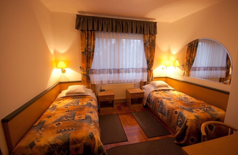 Leier Business Hotel
