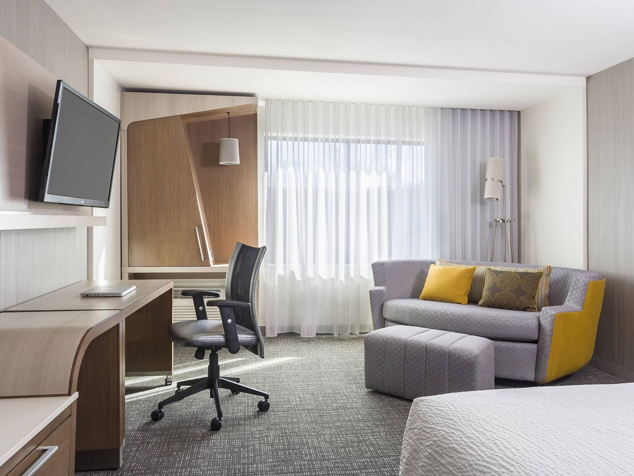 Courtyard by Marriott Los Angeles LAX/Hawthorne