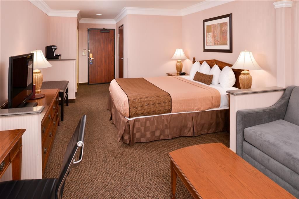 Best Western Plus Suites Hotel - Los Angeles LAX Airport