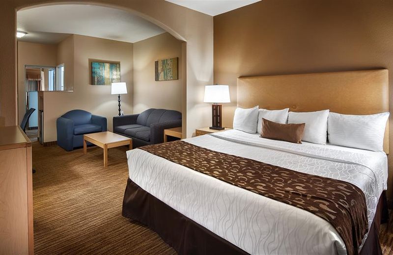Best Western Plus DFW Airport Suites