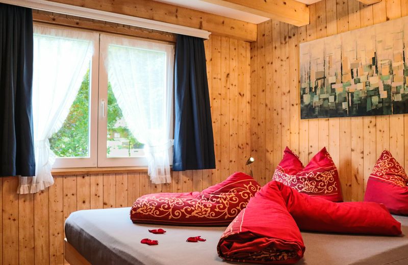 Chalet Hotel Adler AG