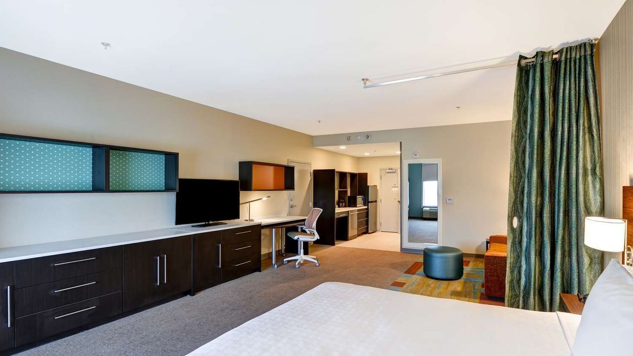 Home2 Suites by Hilton Las Vegas Strip South, NV