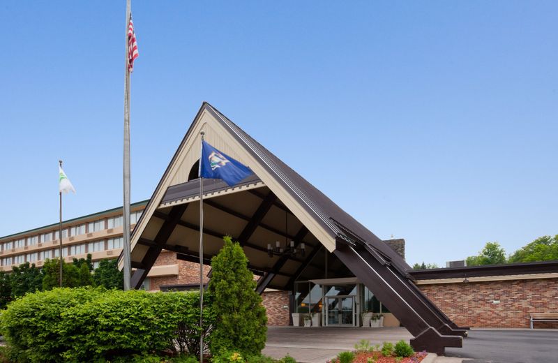 Holiday Inn Marquette, an IHG Hotel