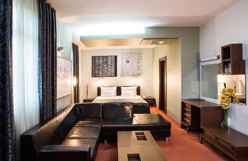 My Place Hotel