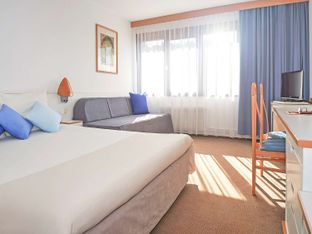 Hotel Image 2