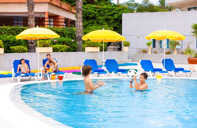 Alua Tenerife