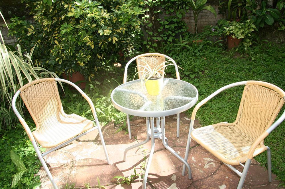Outdoor Pictures 19