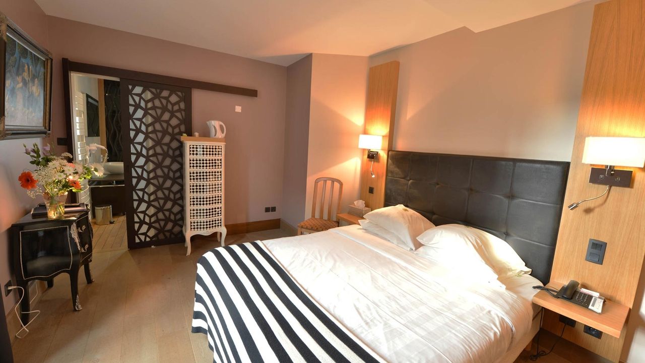 Logis Hotel De La Cote D'or