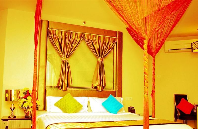 Shervinton Executive Boutique Hotel