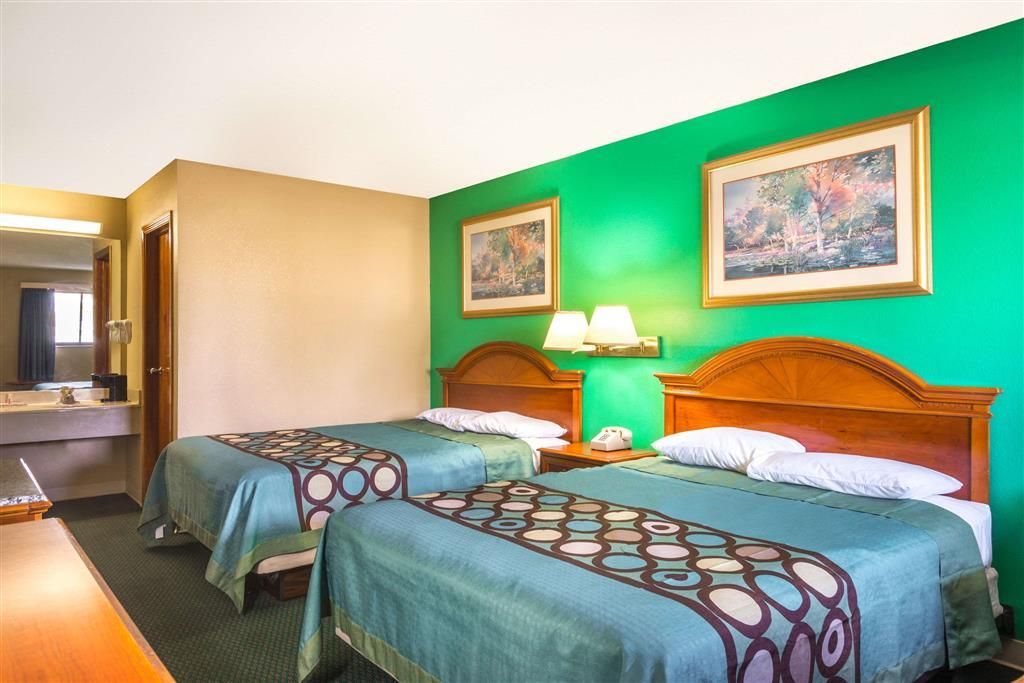 Super 8 by Wyndham Vandalia/Dayton International Airport
