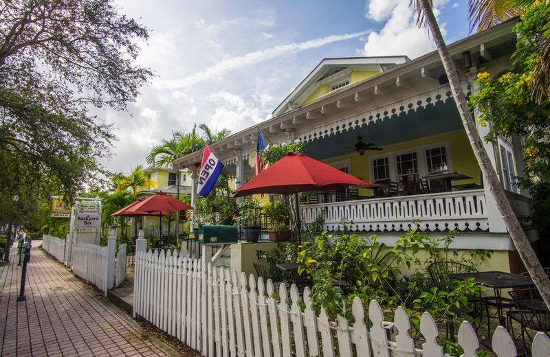 Palm Beach Hibiscus Bed & Breakfast