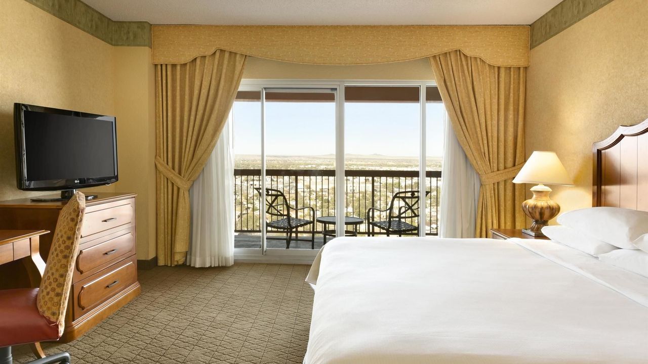 Embassy Suites by Hilton Albuquerque