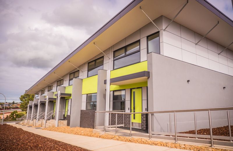 Deakin Geelong Units