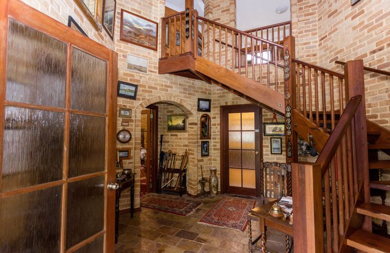 Albany's Big Grove Bed & Breakfast