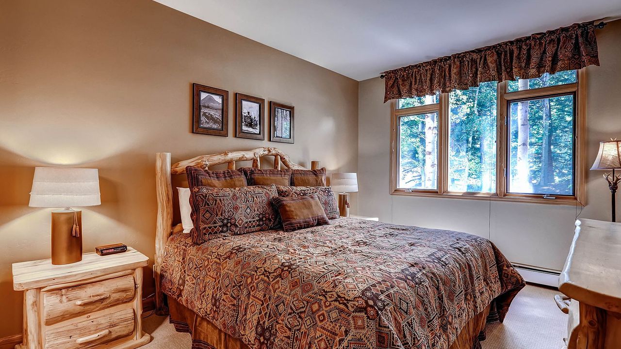 Highlands Westview by East West