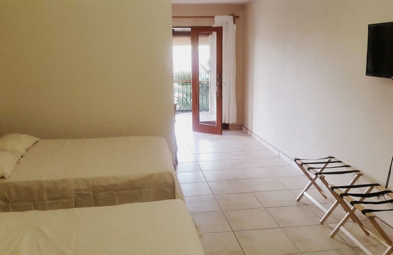 Hotel Palmeras Carrillo Beach
