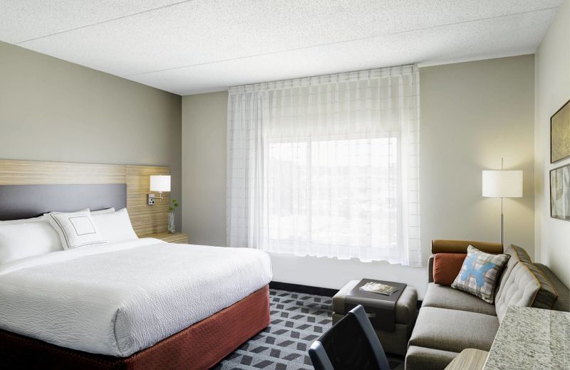 TownePlace Suites by Marriott Pittsburgh Airport/Robinson Township