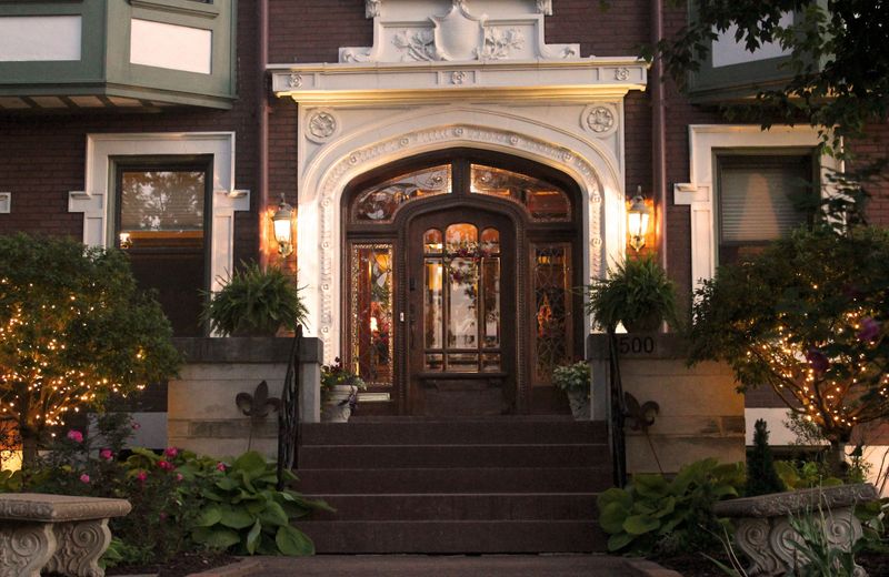 Fleur-de-Lys Mansion