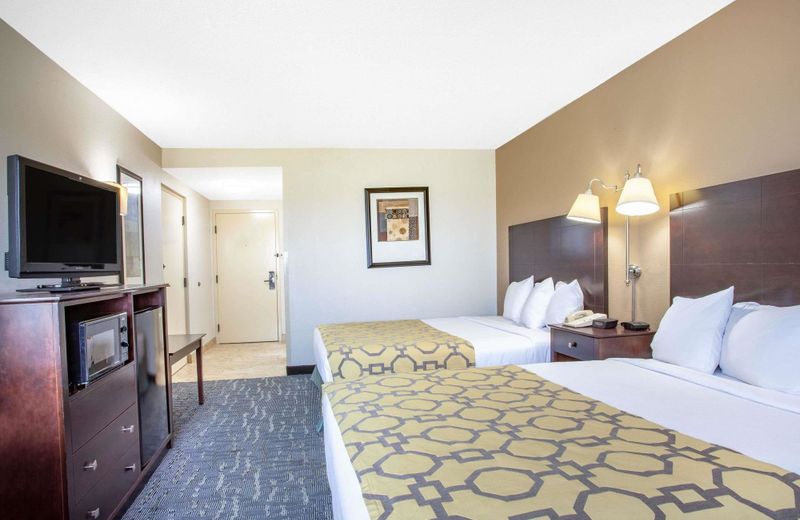 Baymont by Wyndham Saraland