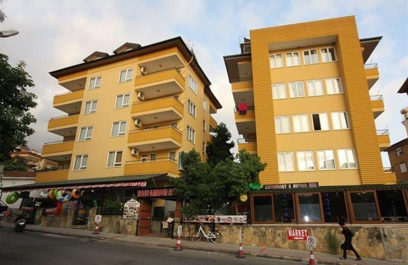 Rose Garden Apart Hotel