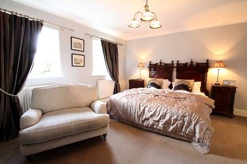 Alexandra Court Hotel