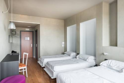 Point Hotel