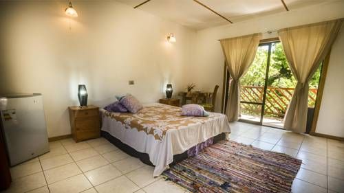 KAHINA LODGE
