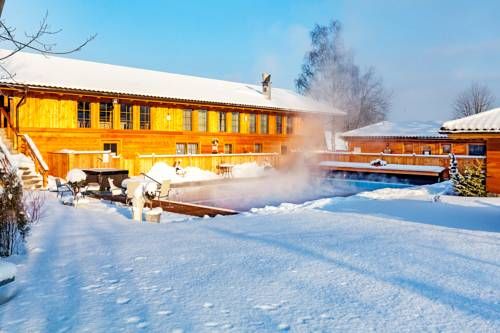 Outdoor Pictures 24