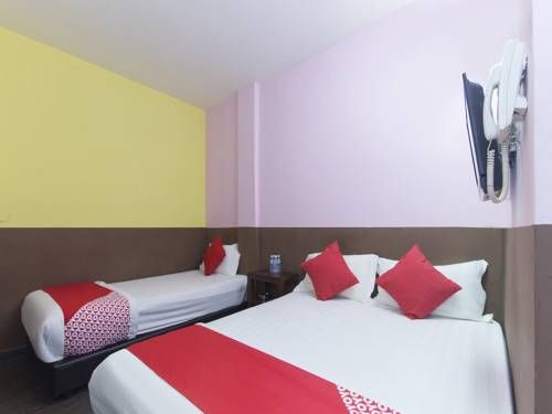 OYO 172 Spring Hotel
