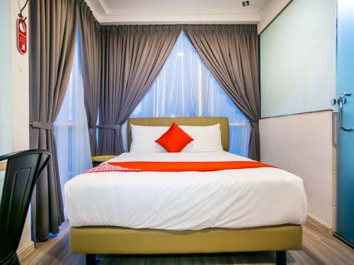 Havenue Hotel