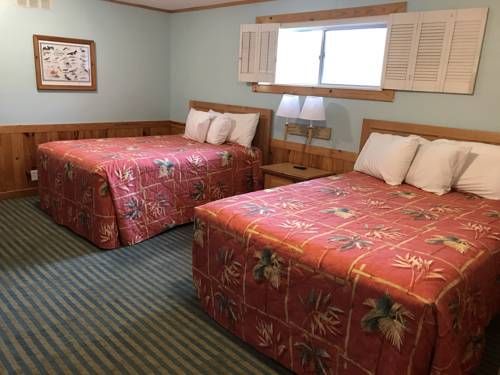 Pelican Bay Resort