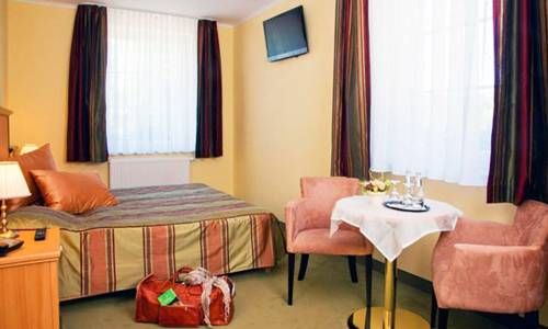 Strandhotel Buckow gut-Hotels SEE