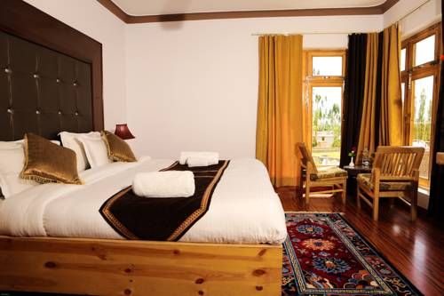 HOTEL NATURE's LAND