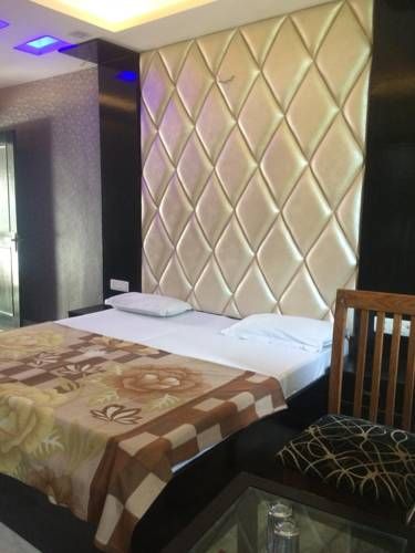 Hotel Ganpati Plaza