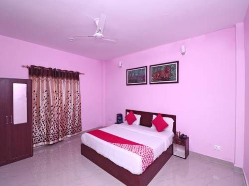 OYO Flagship 16516 Corbett Sunrise Resort