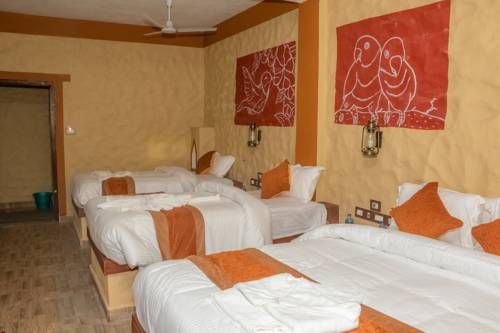Sauraha Safari Resort