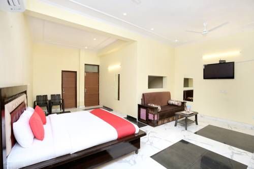 OYO 16695 Hotel Sun View