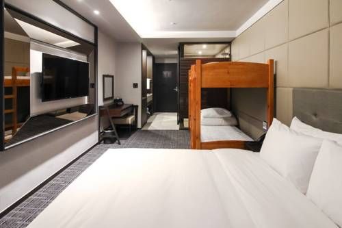 Golden Tulip Ever Yongin Hotel