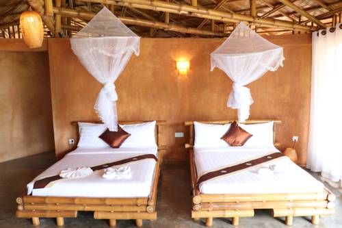 Hanchey Bamboo Resort