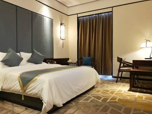 Shantou Hairun Hotel(Shantou Mixc store)
