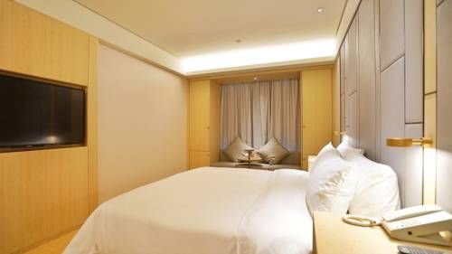 JI Hotel Shanghai Hongqiao National Convention and Exhibition Centre Xujing North
