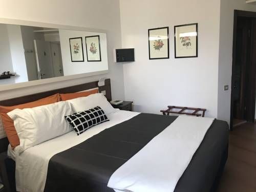 Piccolo Hotel