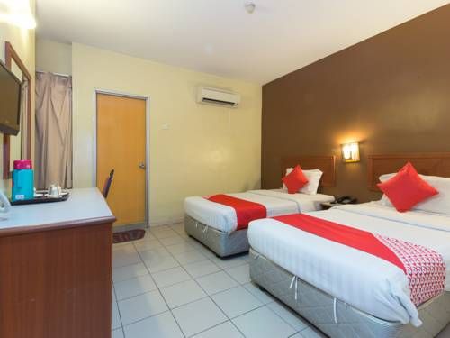 OYO 472 Comfort Hotel 1