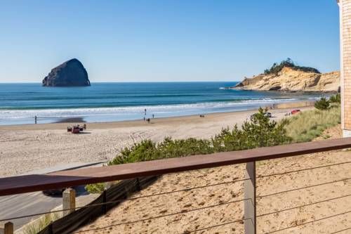 Headlands Coastal Lodge & Spa
