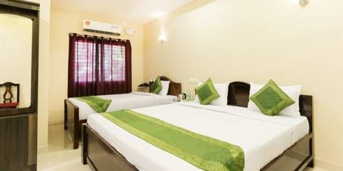 OYO 19821 Hotel Ram Leela