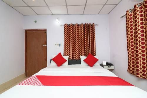 OYO 16101 Samrat Holiday Inn