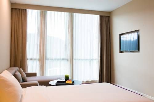 The 12 Suites Empire Damansara