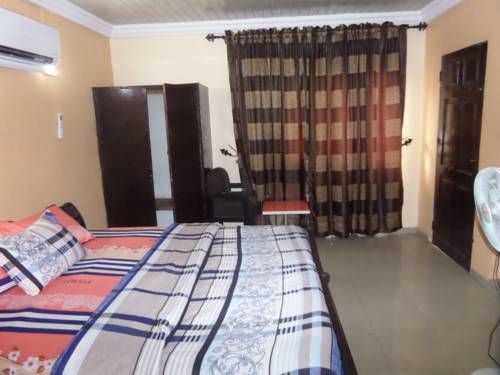 Qosmic Residence