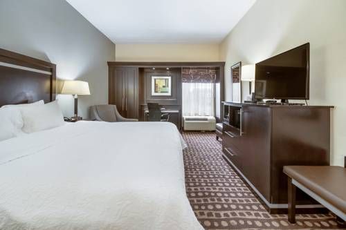 Hampton Inn West
