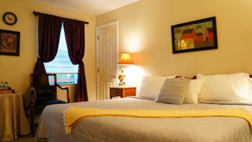 Green River Inn